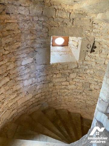 A VENDRE - Entre CAJARC (Lot - 46160) et FIGEAC (Lot - 46160) - Dominant la vallée du Lot , au ...