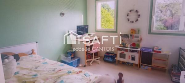 Cocon familial baigné de lumiére