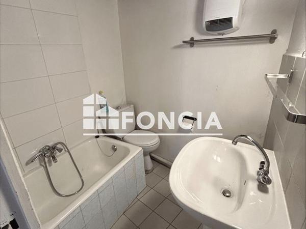 Location Studio 25.87 m² - 44 RUE DES BLANCHERS Toulouse 31000