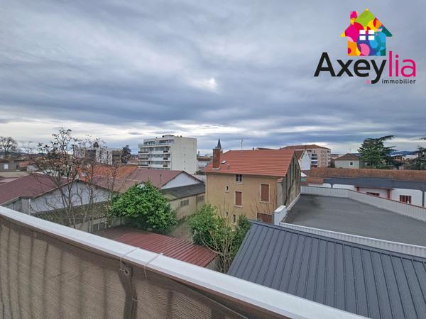 Le Coteau (42120) A VENDRE - LE COTEAU - APPARTEMENT AVEC BALCONS ET GARAGE