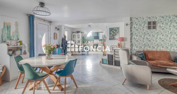 À vendre Appartement 5 pièces 101 m² - Auvers-sur-oise 95430