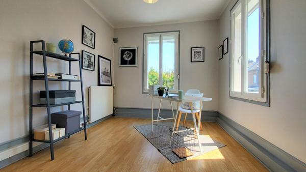 Ensemble immobilier polyvalent – Quartier calme