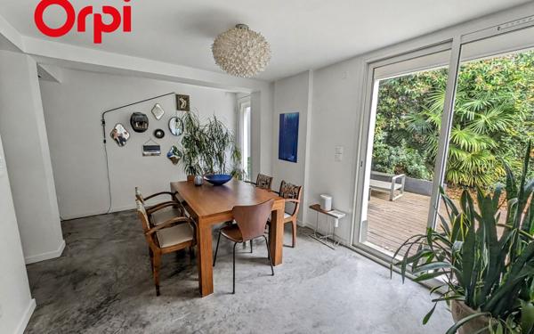 Maison à vendre    7 pièces • 169,04 m2 Toulouse