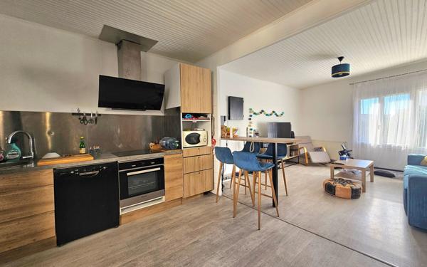 Maison à vendre    3 pièces • 76,41 m2 Vauvert