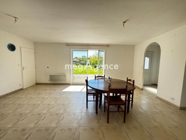 Maison à DOLUS-D'OLERON, 17550 - 4 pièces 90m²