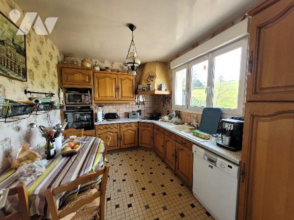 MAISON SUR SOUS-SOL JARDIN