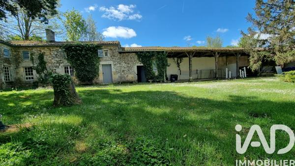 Maison à vendre 13 pièces 341 m² Sainte-Radegonde