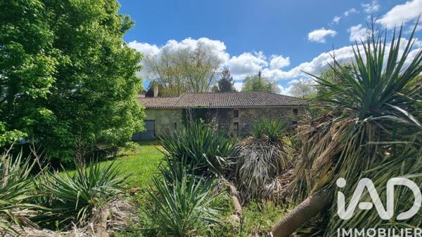 Maison à vendre 13 pièces 341 m² Sainte-Radegonde