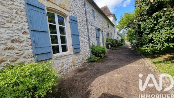 Maison à vendre 13 pièces 341 m² Sainte-Radegonde