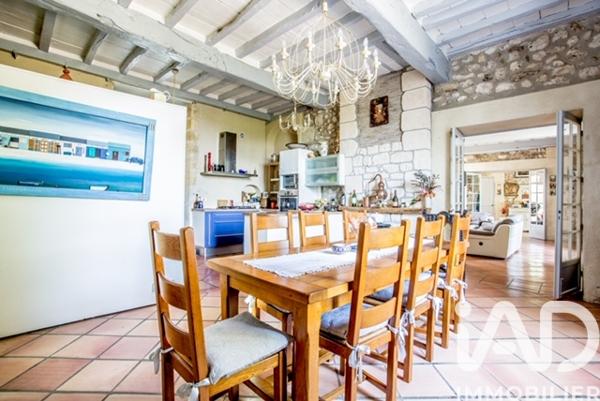 Maison à vendre 13 pièces 341 m² Sainte-Radegonde