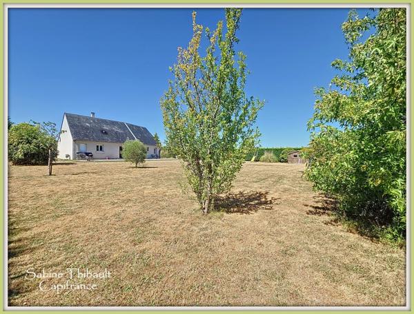 Dpt Indre et Loire (37), à vendre SOUVIGNE maison 6 pièces - 144 m2 - Terrain clos