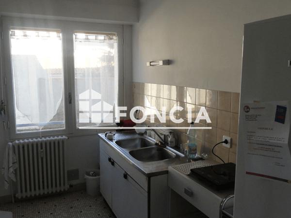 Location Appartement 2 pièces 39.1 m² - RUE DE L'HOTEL DE VILLE Challans 85300
