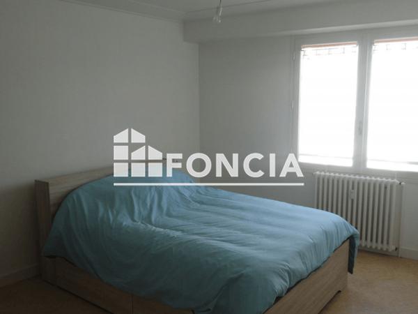 Location Appartement 2 pièces 39.1 m² - RUE DE L'HOTEL DE VILLE Challans 85300