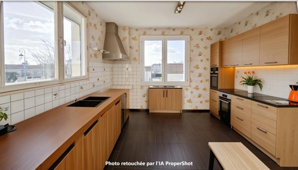 Maison à vendre 6 pièces proche SAINT JEAN D'ANGELY composée de 4 chambres, terrain clos et arboré avec sous sol aménagé