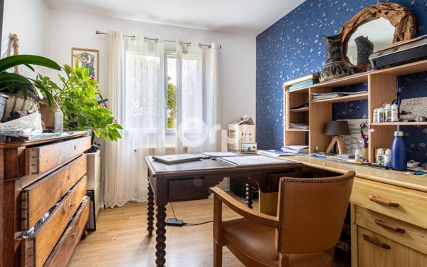 Maison à vendre    5 pièces • 104,80 m2 Bosmie-l'Aiguille