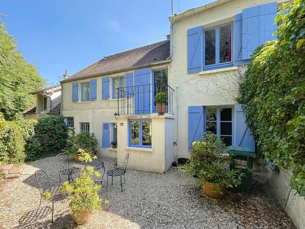 Vente                                                      Maison
                        
                     6 pièces                      159 m2                     à Dourdan