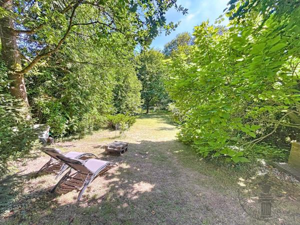 Vente                                                      Maison
                        
                     6 pièces                      159 m2                     à Dourdan