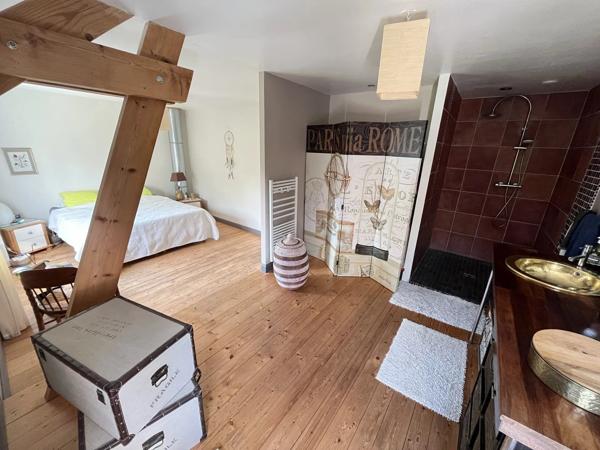 Vente                                                      Maison
                        
                     6 pièces                      159 m2                     à Dourdan