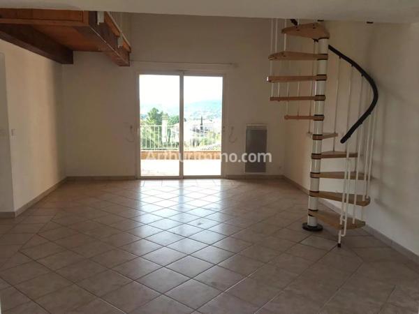 Location Appartement 2 pièces 61 m2 à Sainte-Maxime