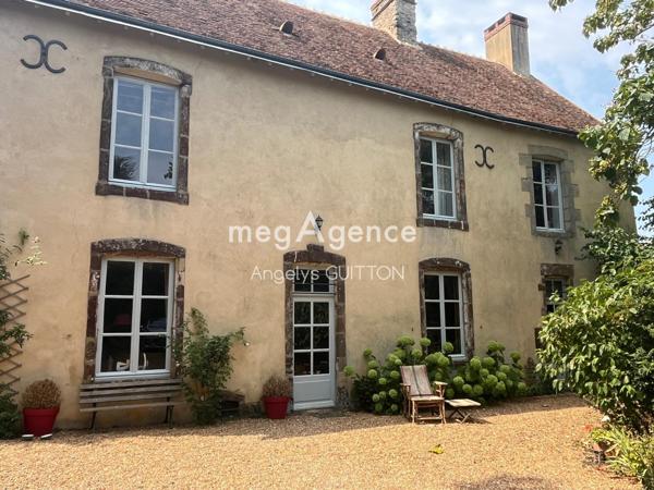 Maison à Beaumont-sur-Sarthe, 72170 - 6 pièces 190m²