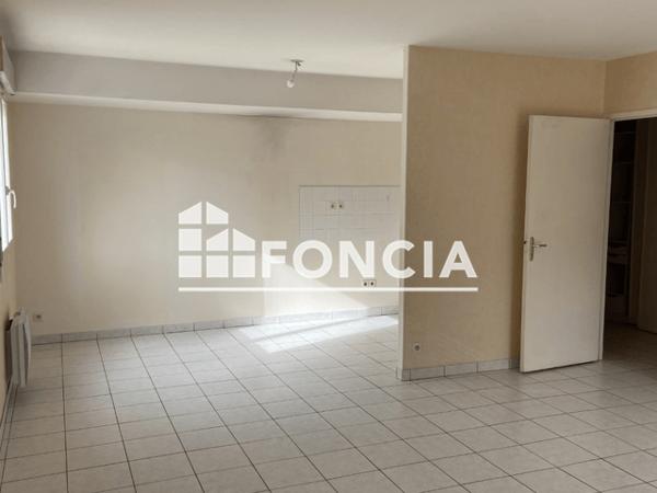 Location Appartement 3 pièces 68 m² - 1 CHEMIN DES BILLOTS Murs Erigne 49610