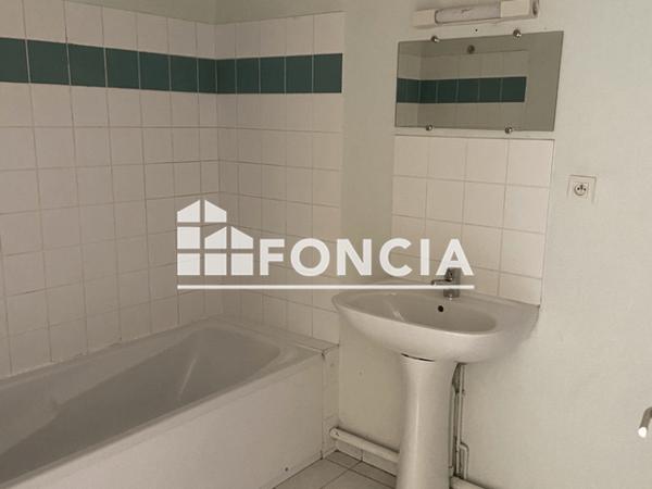 Location Appartement 3 pièces 68 m² - 1 CHEMIN DES BILLOTS Murs Erigne 49610