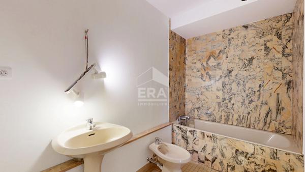 NICE - MUSICIENS / GAMBETTA : VASTE 4 PIÈCES AVEC TERRASSE ET BALCONS