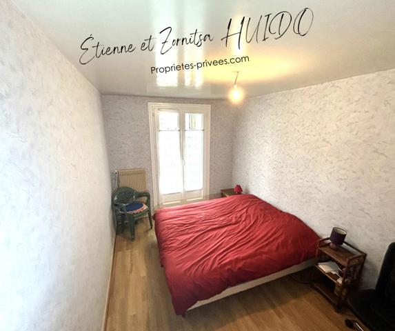 Issoudun 36100 - Appartement - 78m² - 1er étage - 4 pièces - 2 chambres - cave - emplacement de parking