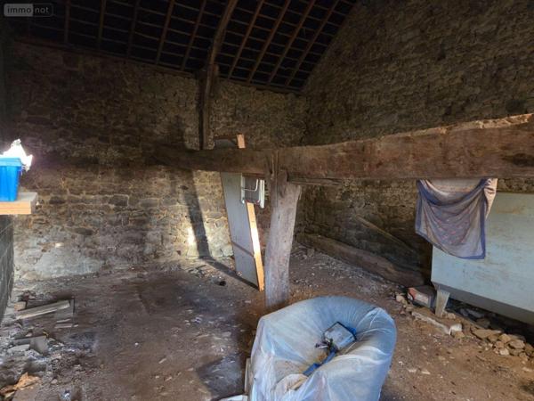 Maison à vendre à Cigné en Mayenne (53300), ref : 53075DLS25037