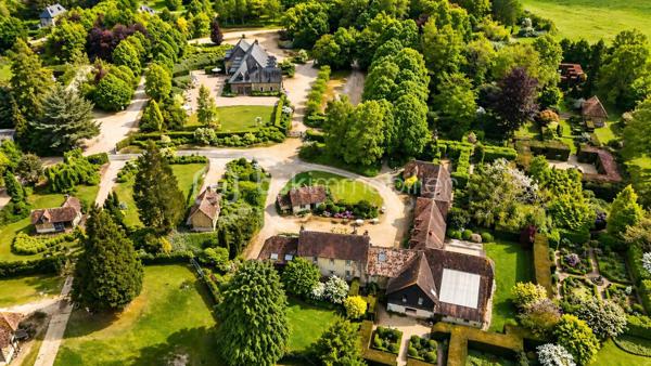 Manoir de 143 100 m²