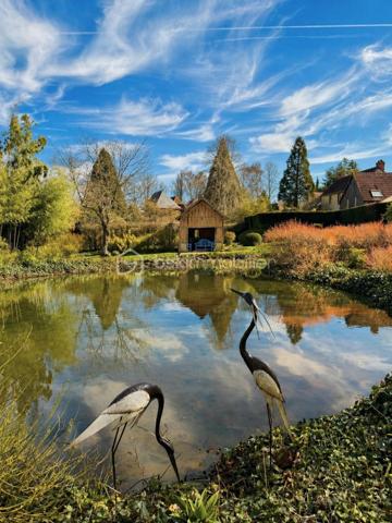 Manoir de 143 100 m²