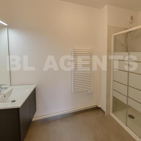 Appartement 2 pièces avec jardin et terrasse 88 m2 – Résidence récente 2023  Aulnay-sous-Bois 178 00