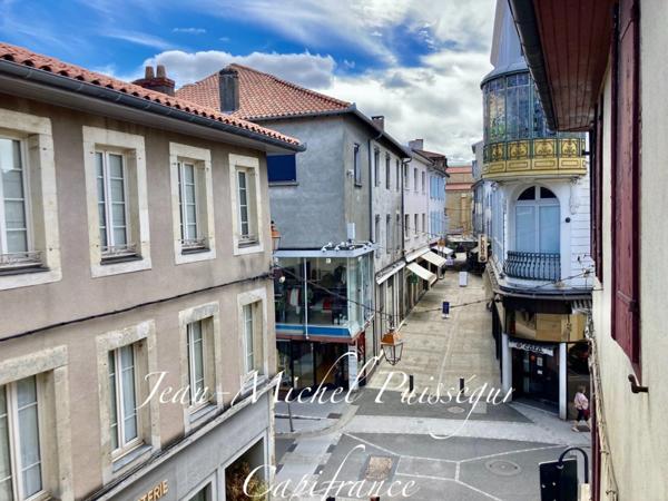 Immeuble 5 Appartements et Commerce à Vendre SAINT GAUDENS (31)