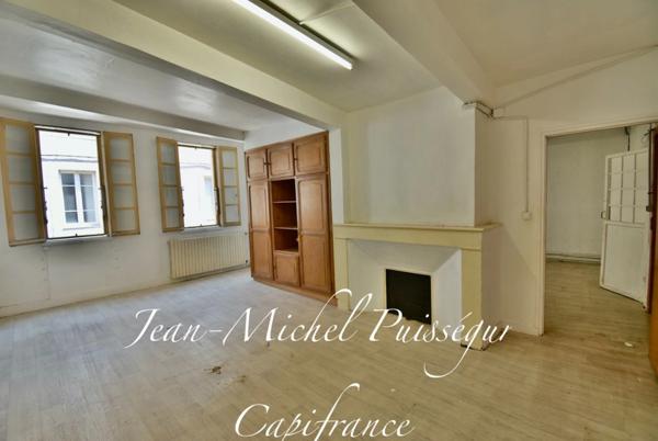 Immeuble 5 Appartements et Commerce à Vendre SAINT GAUDENS (31)