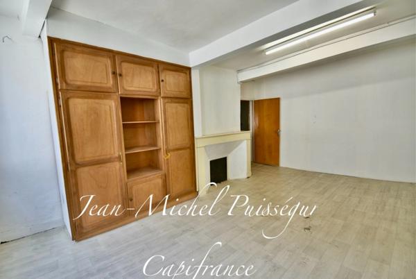 Immeuble 5 Appartements et Commerce à Vendre SAINT GAUDENS (31)