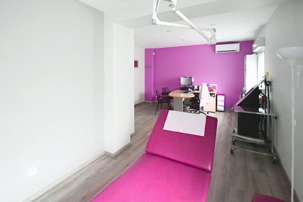 BEL APPARTEMENT DE PLAIN-PIED DE 66,4 M² AVEC PARKING PRIVATIF