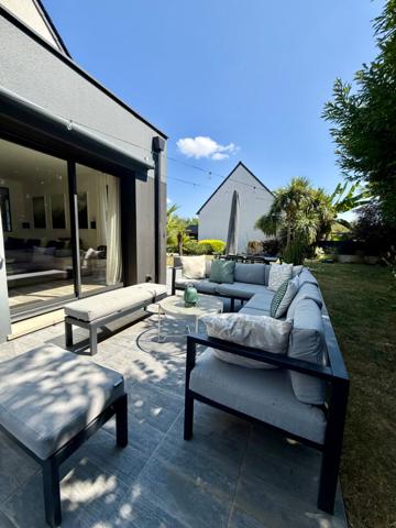 Maison contemporaine clé en main avec spa ? Prestations de qualité Guipavas