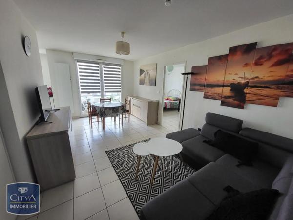 Appartement à louer 2 pièces 42.2m²