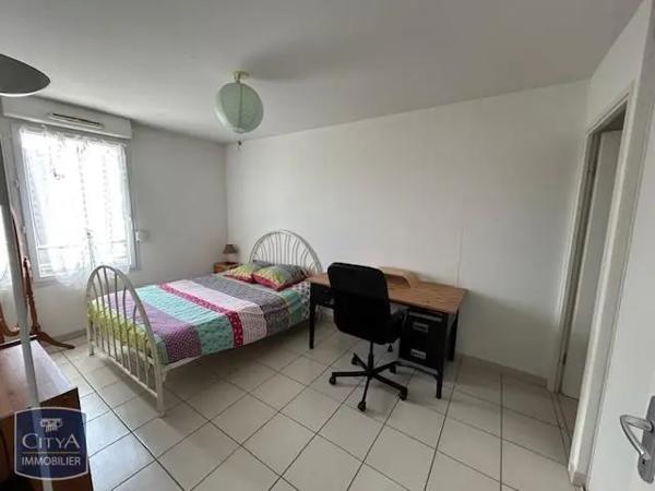 Appartement à louer 2 pièces 42.2m²