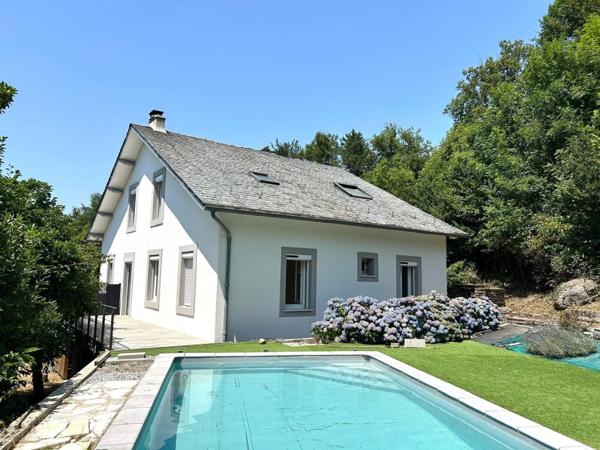 Belle maison familiale 5 chambres avec piscine