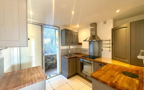 Appartement à vendre    2 pièces • 56 m2 Le Cannet