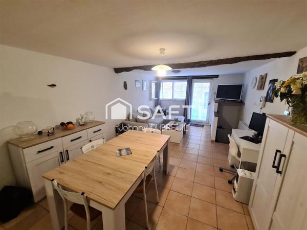 PIGNANS - APPARTEMENT T3 AU REZ-DE-CHAUSSÉE DANS LE CENTRE DU VILLAGE, PROCHE PARKING ET DES COMMODITES