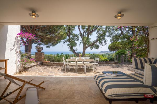 Maison à vendre  7 pièces - 150 m2 CAVALAIRE SUR MER - 83