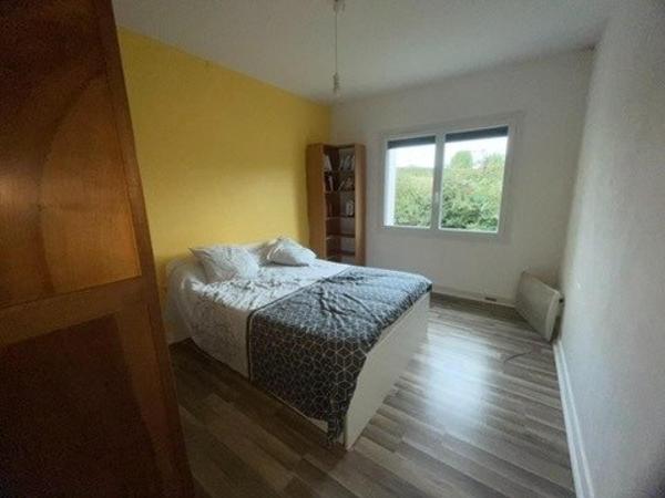 Maison 8 pièces, 4 chambres, dépendances 500 m², grand terrain