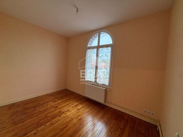Maison  104 m2 Tergnier 5 pièce(s)