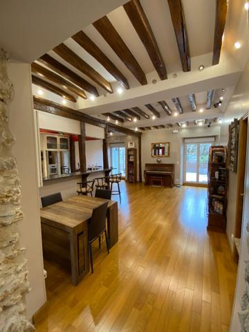 Appartement Saint Fargeau Ponthierry 7 pièce(s) 124 m2, loft, 3 chambres, garage, terrasses