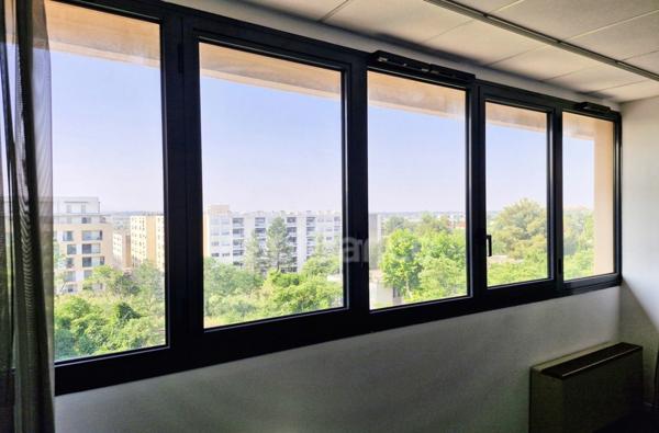 Bureau 167 M2 à AIX EN PROVENCE (13)
