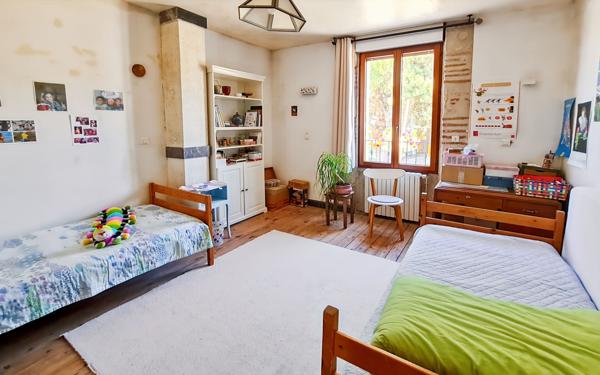 Maison à vendre    6 pièces •  Bon-Encontre