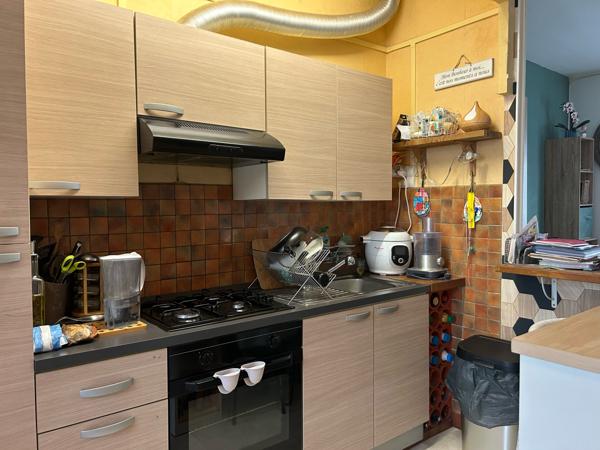 Charmante maison de ville, quartier tranquille en proximité transports, écoles, commerces