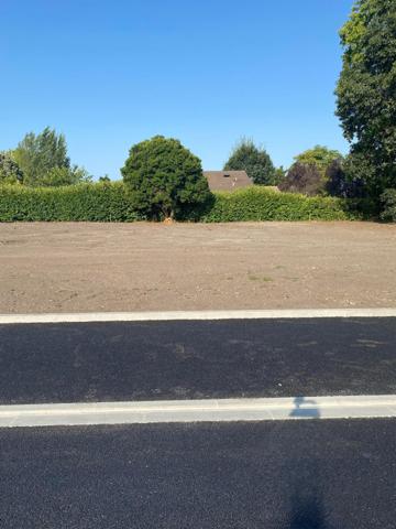 TERRAIN MERIGNAC 470 M2